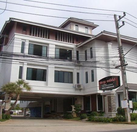 The Room Resident Chiang Rai Exterior photo